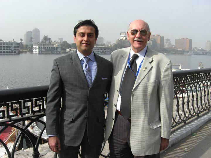 Local eye surgeons in Egypt get KODAK time with Dr.Gulani on the NILE.